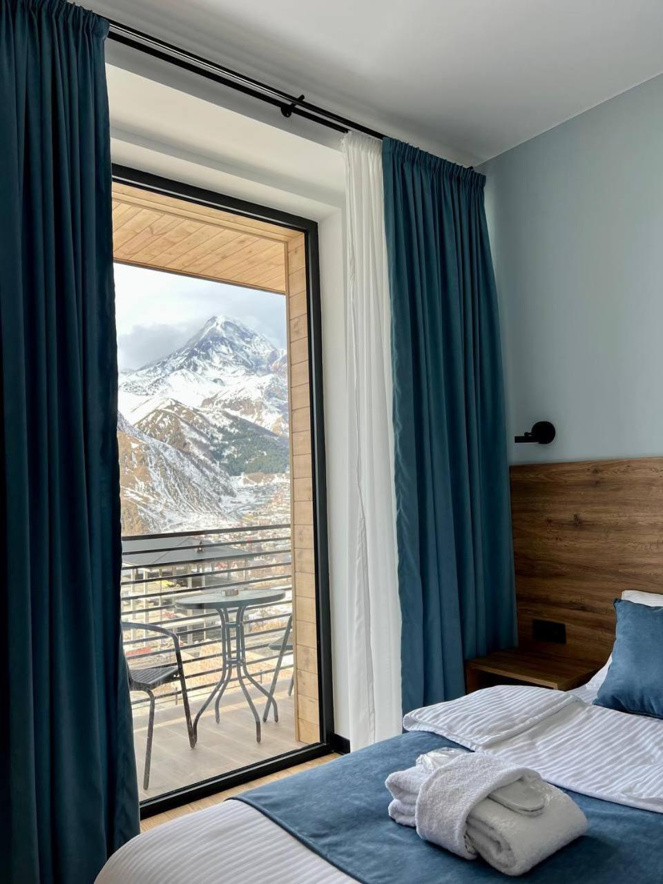 Kazbegi Hotel Grand View מראה חיצוני תמונה