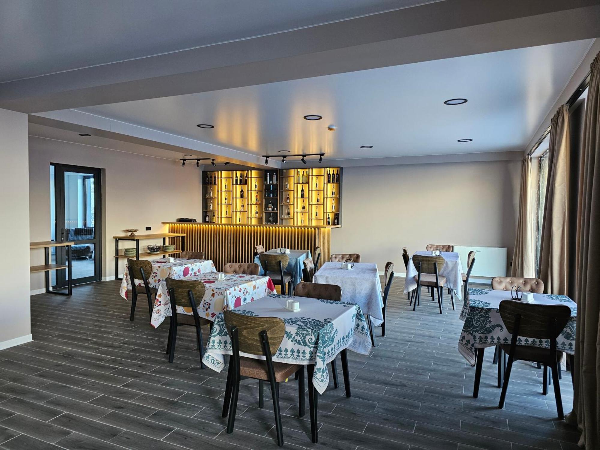 Kazbegi Hotel Grand View מראה חיצוני תמונה