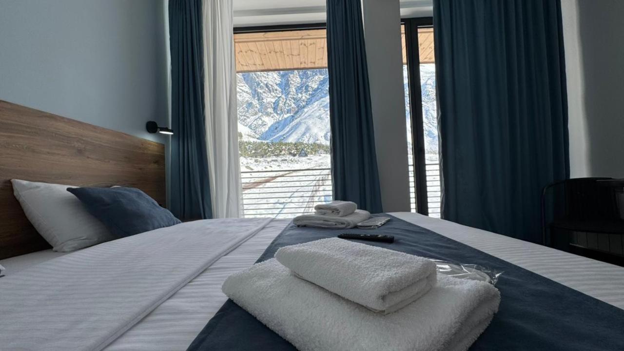 Kazbegi Hotel Grand View מראה חיצוני תמונה