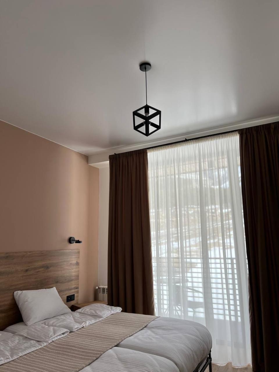 Kazbegi Hotel Grand View מראה חיצוני תמונה