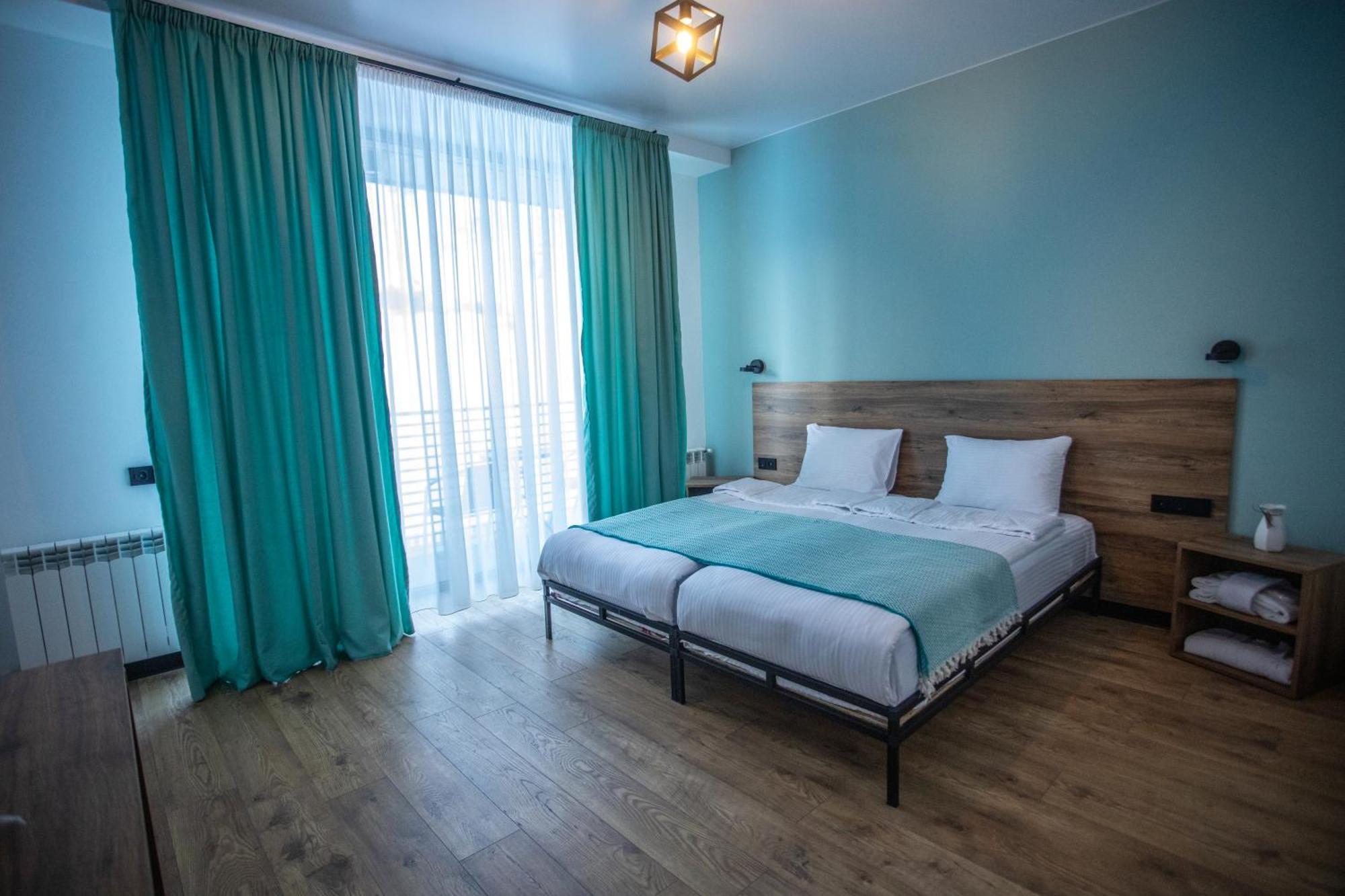 Kazbegi Hotel Grand View מראה חיצוני תמונה