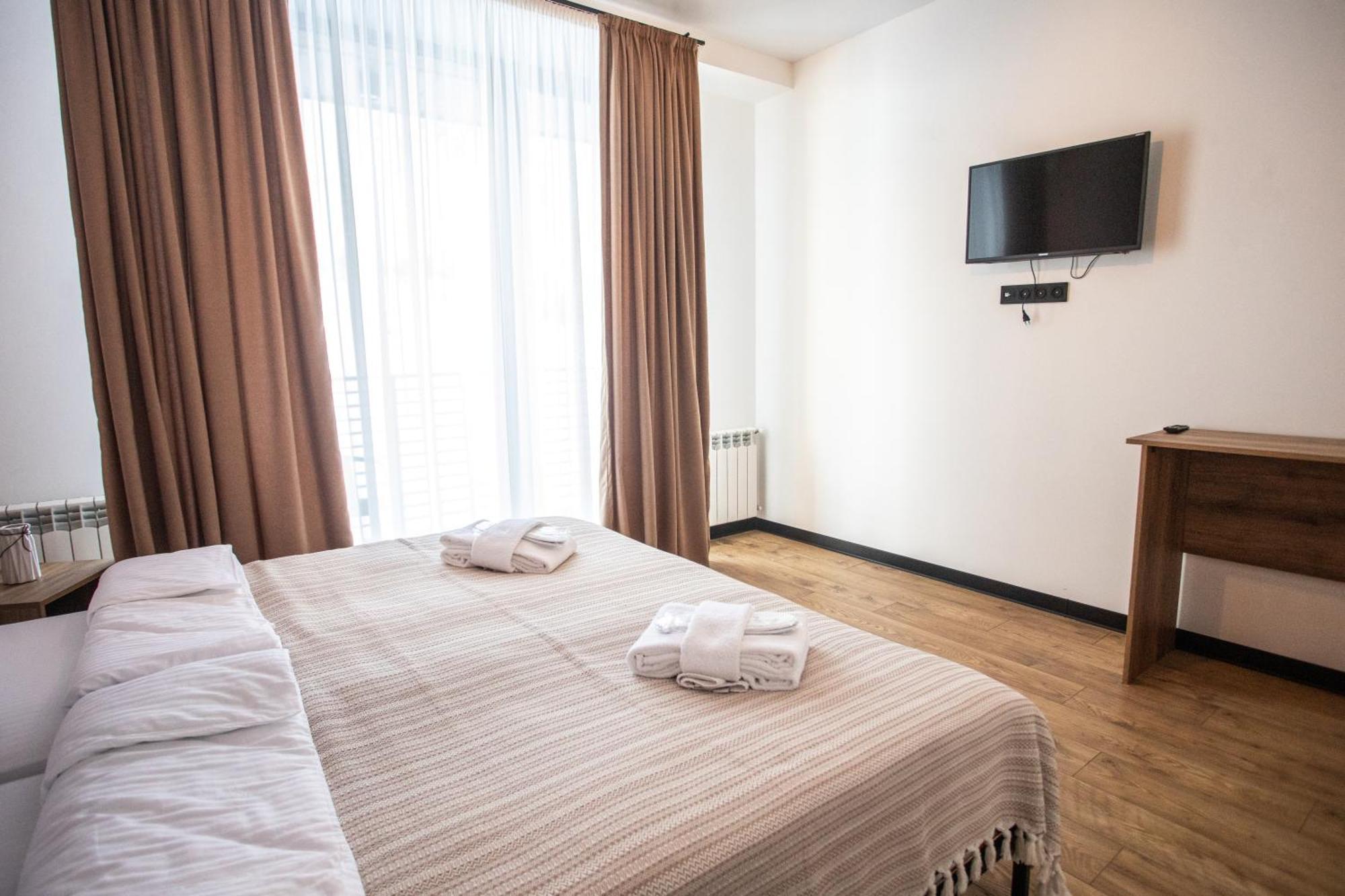 Kazbegi Hotel Grand View מראה חיצוני תמונה
