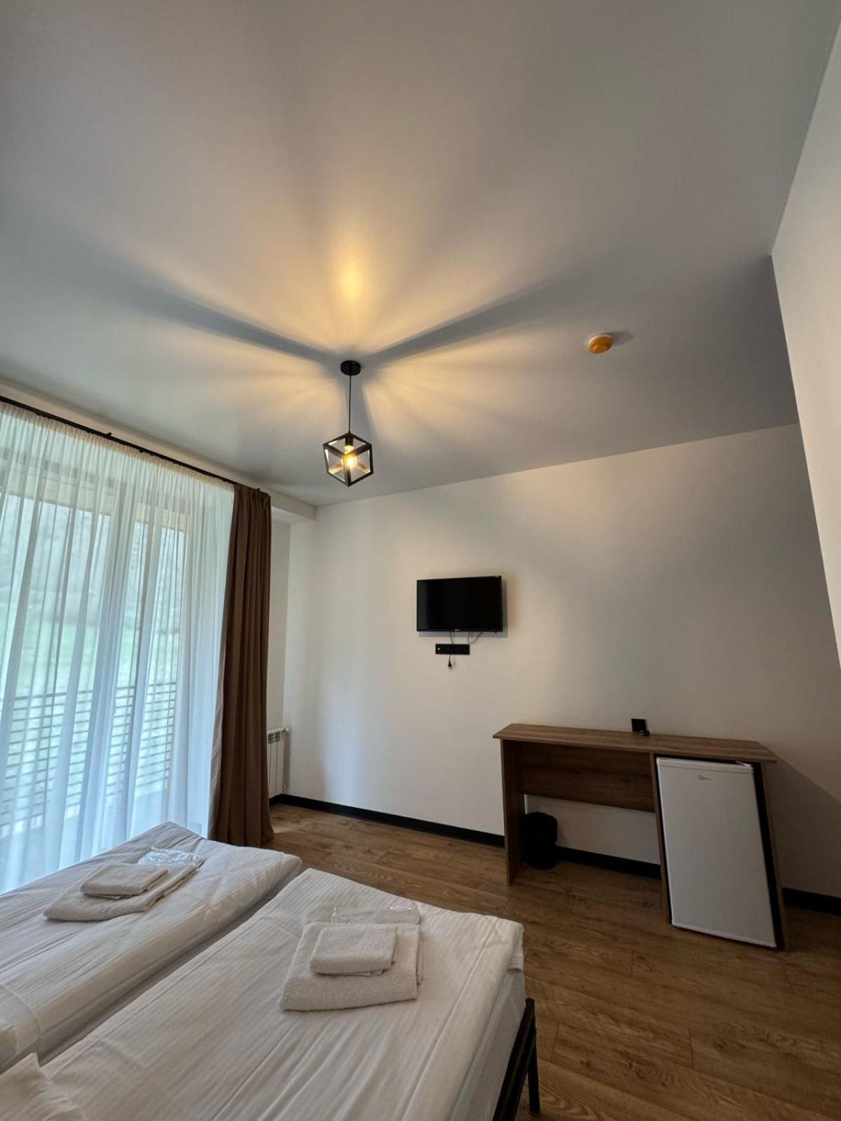 Kazbegi Hotel Grand View מראה חיצוני תמונה