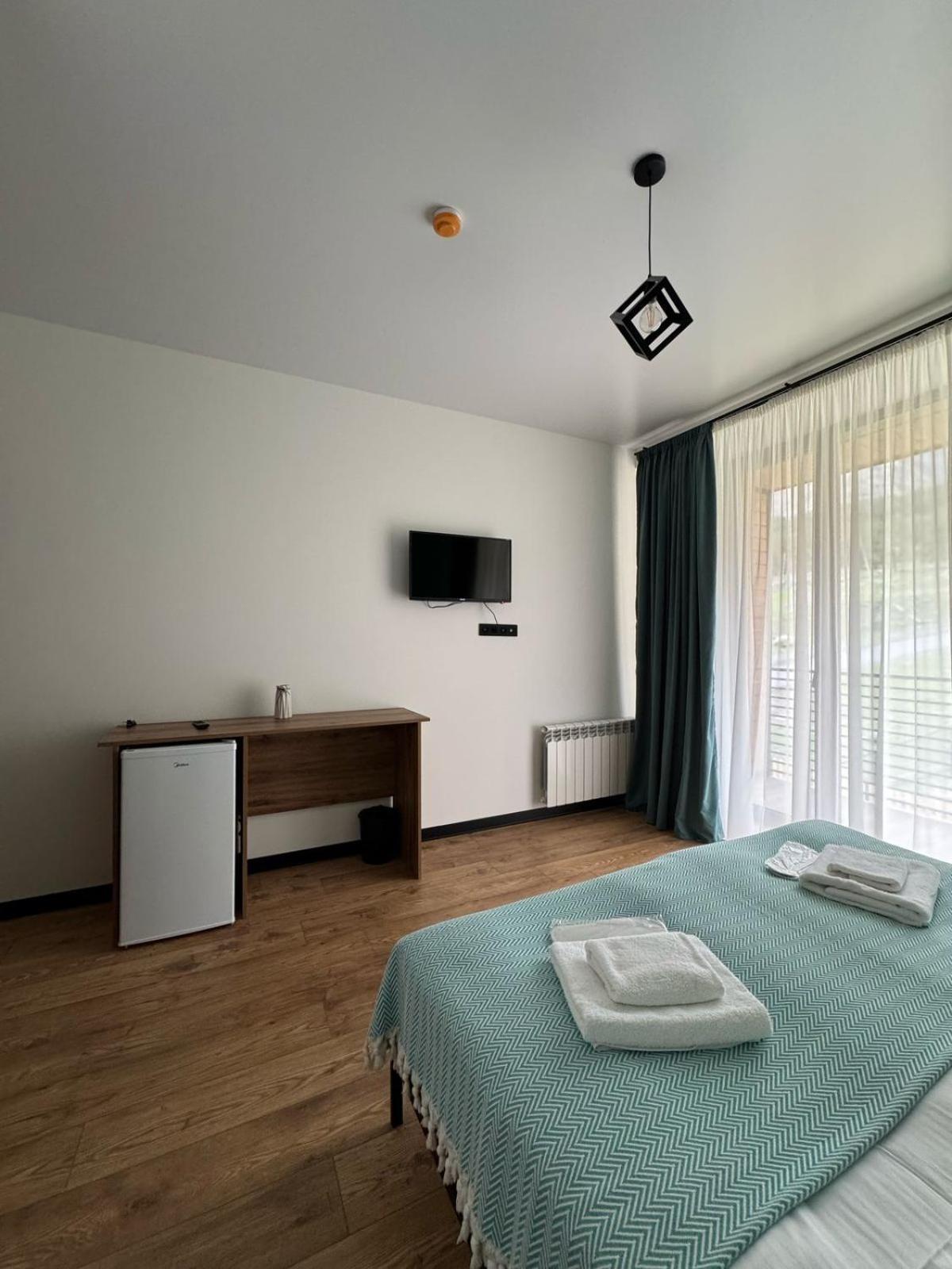 Kazbegi Hotel Grand View מראה חיצוני תמונה