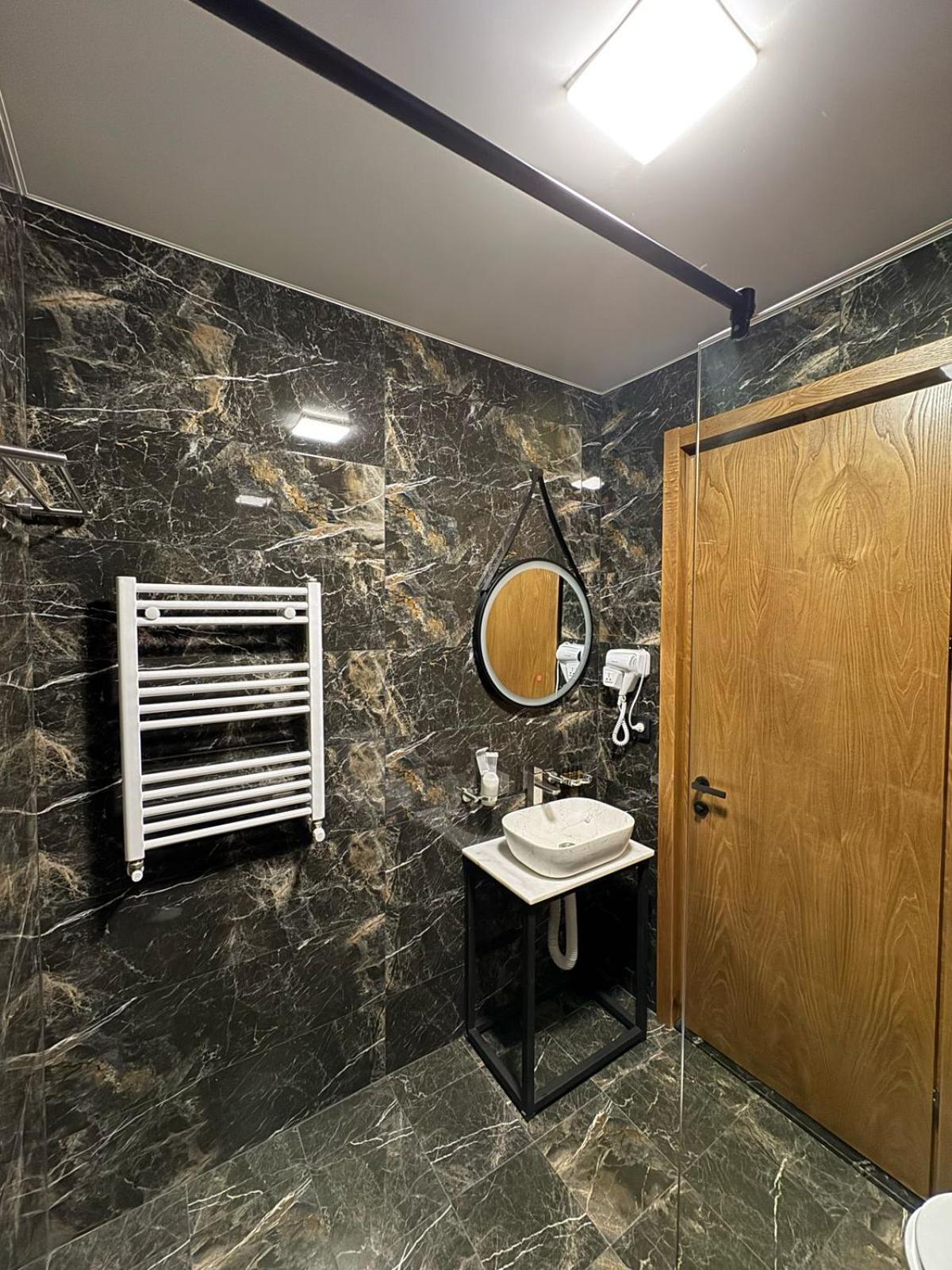 Kazbegi Hotel Grand View מראה חיצוני תמונה