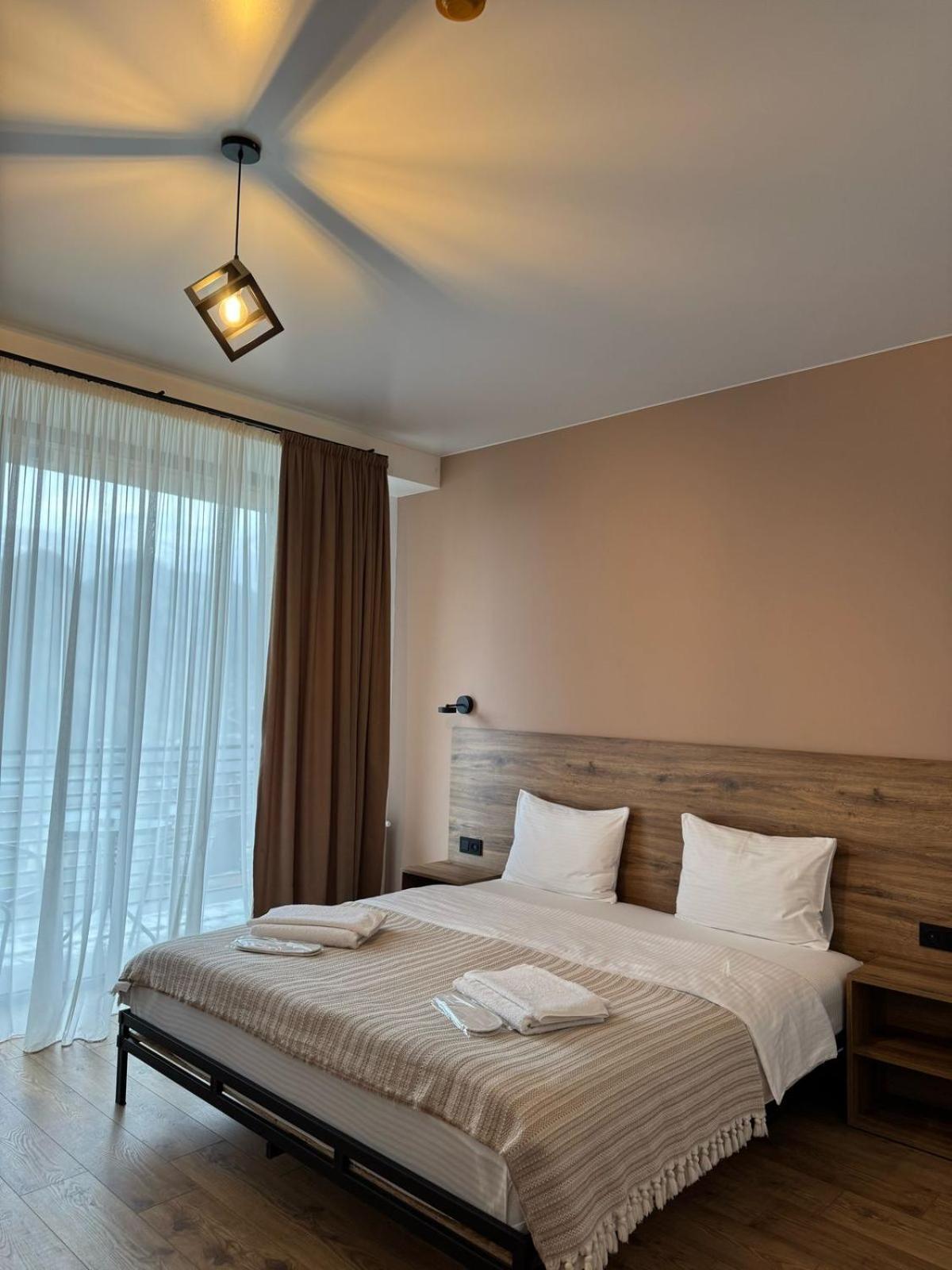 Kazbegi Hotel Grand View מראה חיצוני תמונה